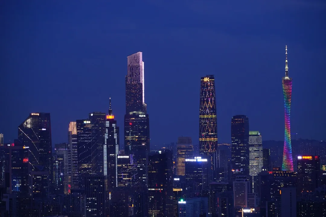 深圳企业智能化升级中的系统集成方案选择与对比分析