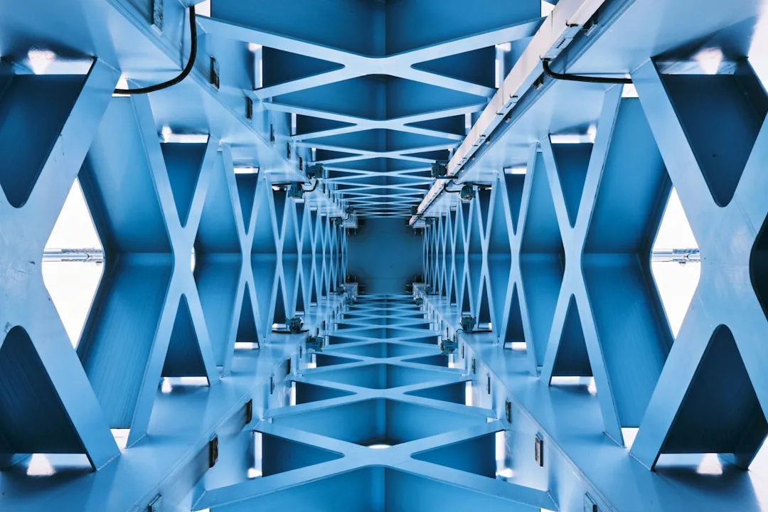 深圳企业智能化升级中的系统集成方案选择与对比分析