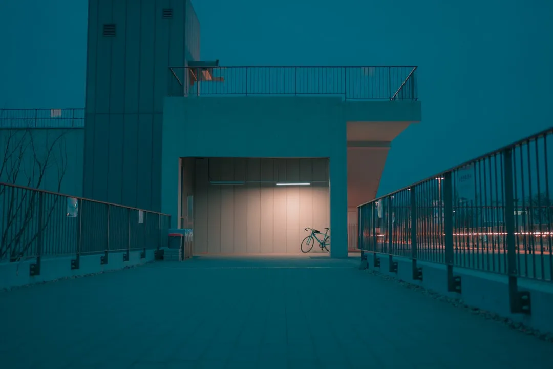 深圳智能科技企业如何通过系统集成实现设备智能化升级——中智明科技术实践分享